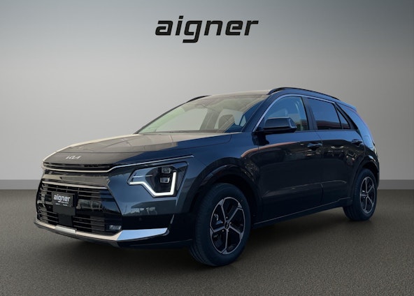 First vehicle image First vehicle image