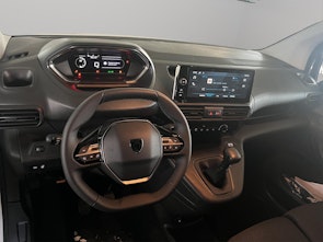 Vehicle image PEUGEOT Partner Kaw. 1000 Standard 1.5 BlueHDI 100 S/S