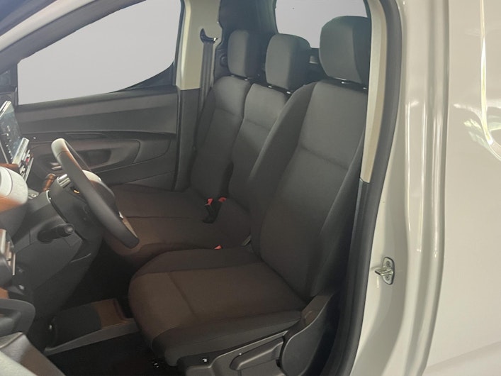 Vehicle image PEUGEOT PARTNER