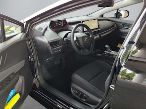 Vehicle image TOYOTA Prius 2.0 Plug-In-Hybrid Style