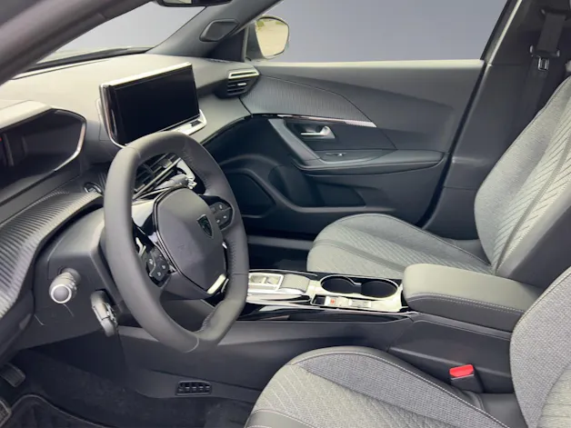 PEUGEOT 2008 e-Allure