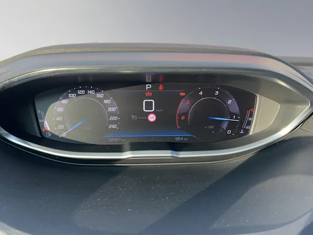 Peugeot 5008 1.5 BlueHDi Allure Pack