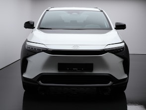 Vehicle image TOYOTA bZ4X Style AWD