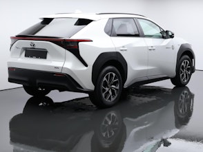 Vehicle image TOYOTA bZ4X Style AWD