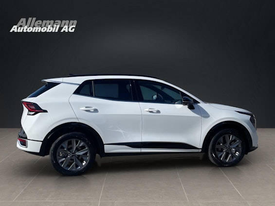 Vehicle image 5 Vehicle image 5