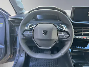 Peugeot 208 1.2 Hybrid Allure Premium