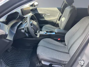 Peugeot 208 1.2 Hybrid Allure Premium