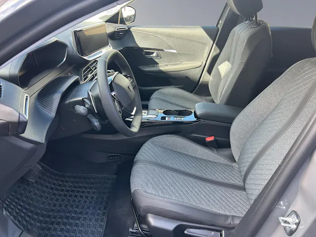 Peugeot 208 1.2 Hybrid Allure Premium