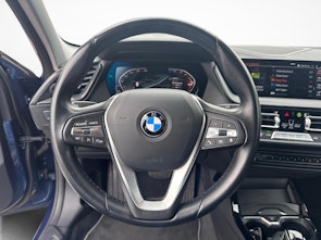 Fahrzeugbild BMW 120d xDrive