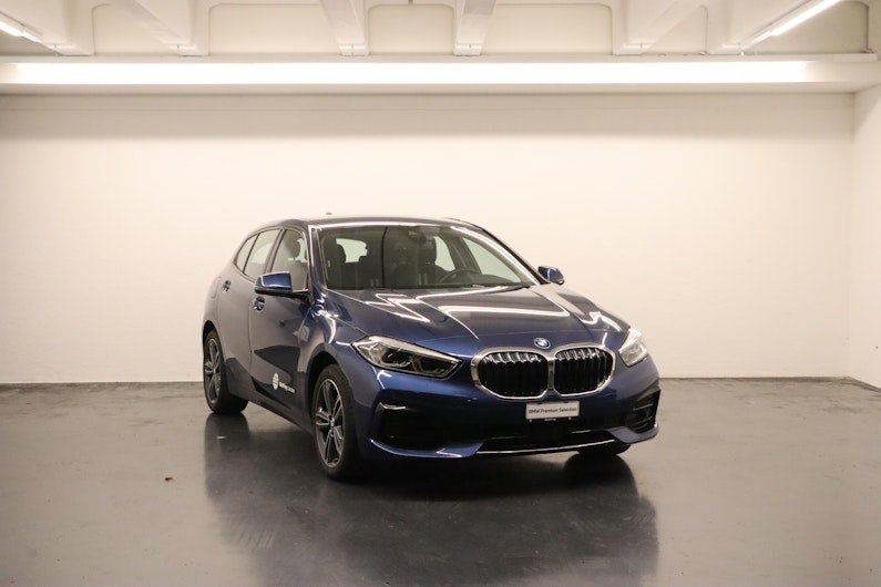 Vehicle image BMW 1 SERIES