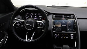 Vehicle image JAGUAR E-Pace 2.0 D I4 165 R-Dynamic SE AWD