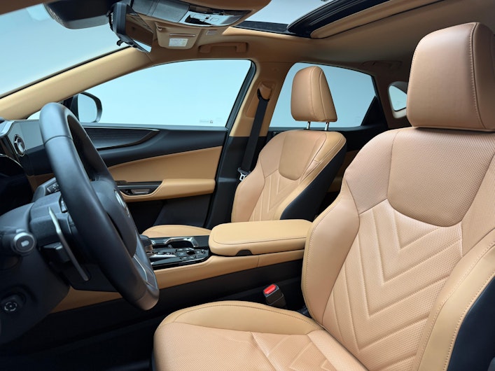 Vehicle image LEXUS NX