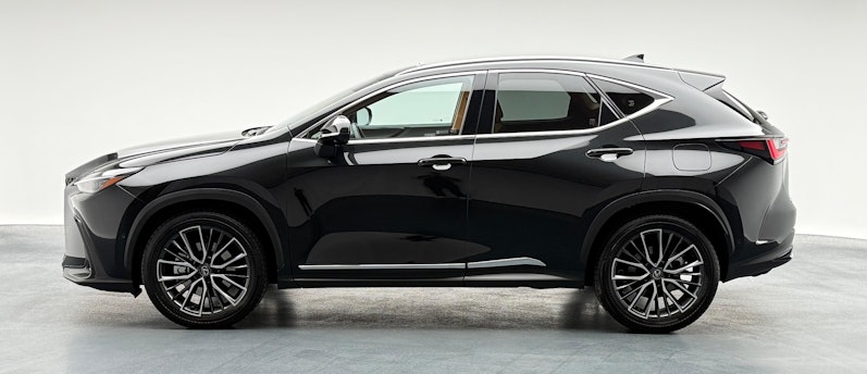Vehicle image LEXUS NX
