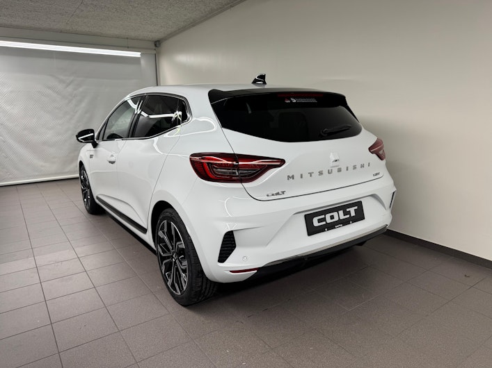 Vehicle image MITSUBISHI COLT