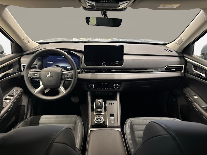 immagine del veicolo MITSUBISHI OUTLANDER