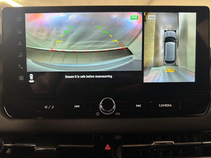 Vehicle image MITSUBISHI OUTLANDER