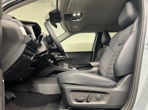 Vehicle image MITSUBISHI Outlander 2.4 PHEV Intense 4x4