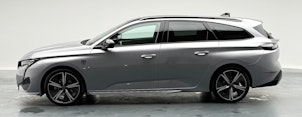 Vehicle image PEUGEOT 308 SW 1.2 Hybrid GT