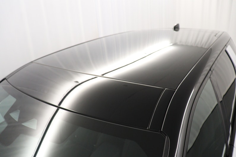 Vehicle image LAND ROVER DISCOVERY SPORT