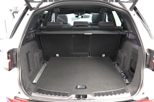 Vehicle image LAND ROVER Discovery Sport 2.0 Si4 290 Black Edition