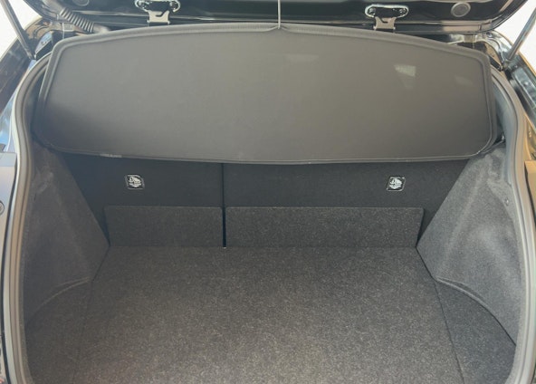 Vehicle image 9 Vehicle image 9