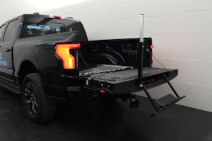 Vehicle image FORD F-150 Lightning DKab.Pick-up 98 kWh Lariat Launch Edition