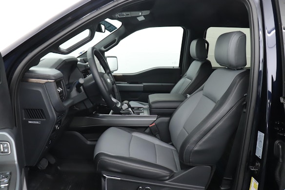 FORD F-150 Lightning DKab.Pick-up 98 kWh Lariat Launch Edition 2