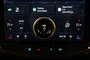 Vehicle image FORD F-150 Lightning DKab.Pick-up 98 kWh Lariat Launch Edition