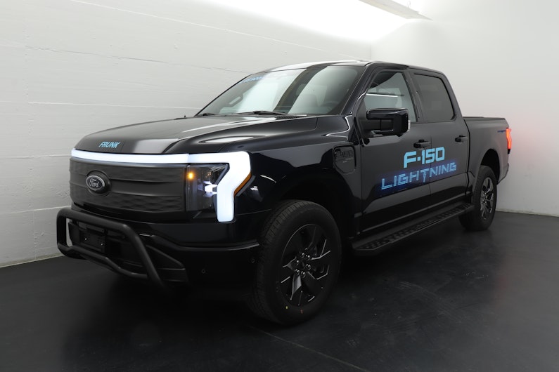 Vehicle image FORD CRF 150