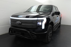 Vehicle image FORD F-150 Lightning DKab.Pick-up 98 kWh Lariat Launch Edition