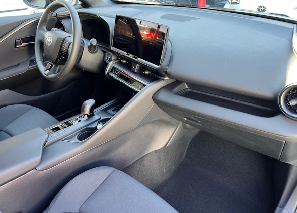 Vehicle image 13 Vehicle image 13