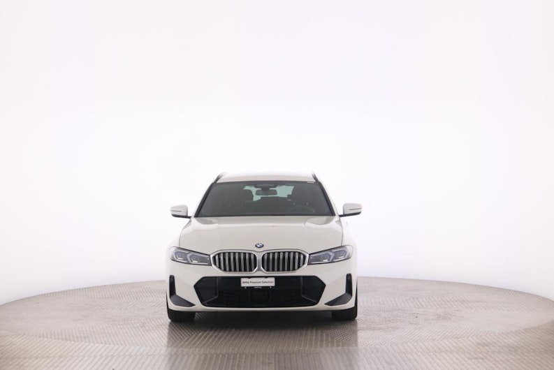 Vehicle image BMW 3 SERIES