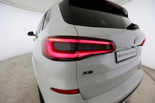 Vehicle image BMW X5 M50i xDrive