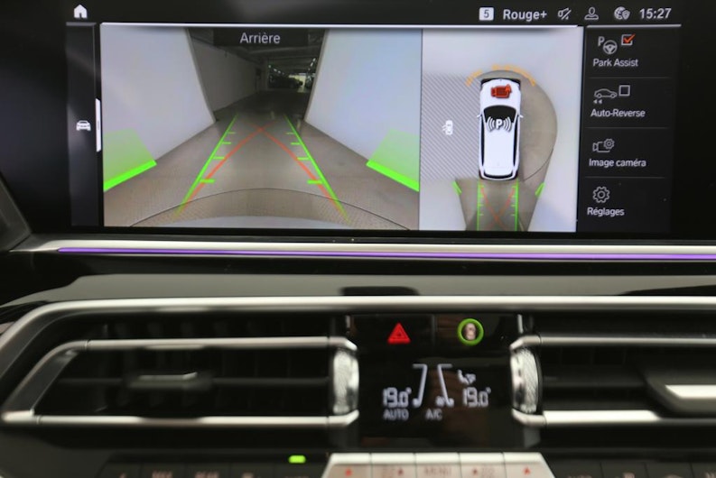 Vehicle image BMW X5