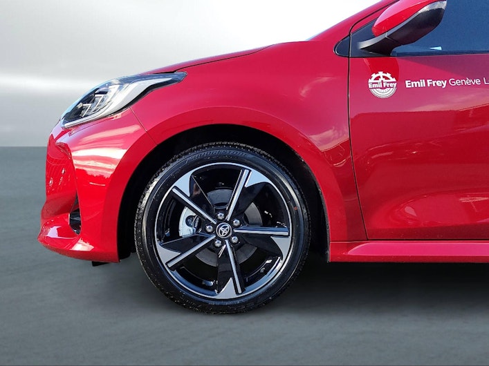 Vehicle image TOYOTA YARIS