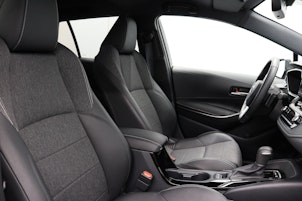 Vehicle image TOYOTA Corolla Touring Sports 2.0 HSD Trend