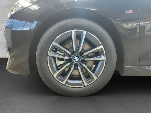 BMW 223d xDrive Active Tourer