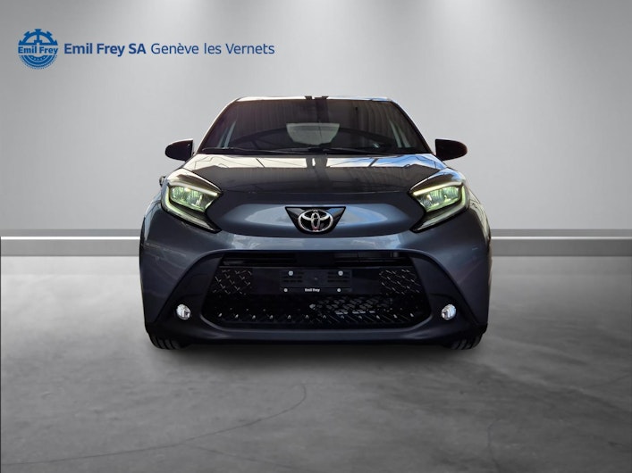 Vehicle image TOYOTA AYGO X