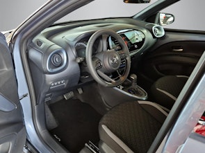 Vehicle image TOYOTA Aygo X 1.0 VVT-i Trend