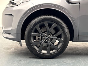 Vehicle image LAND ROVER Discovery Sport 1.5 T 300e R-Dynamic SE