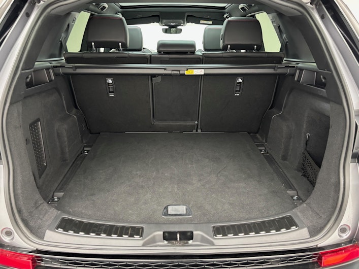 Vehicle image LAND ROVER DISCOVERY SPORT