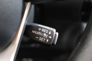 Vehicle image TOYOTA Hilux Double Cab.-Pick-up 2.8 D-4D 204 Comfort