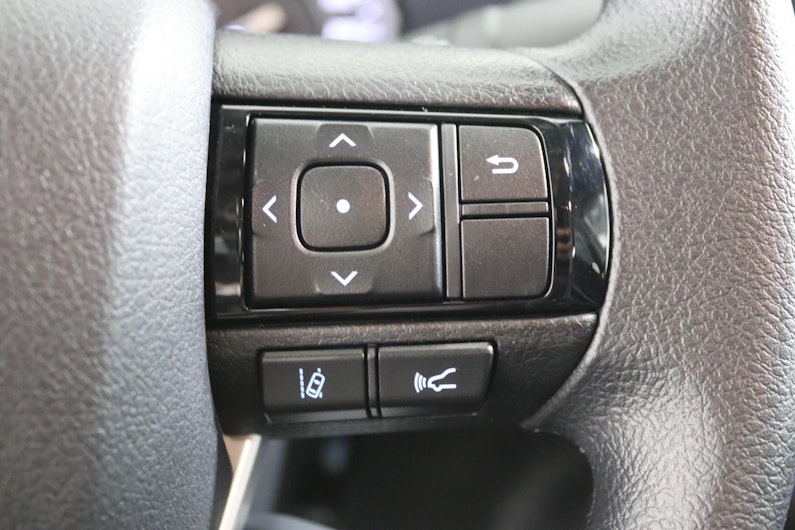 Vehicle image TOYOTA HI-LUX