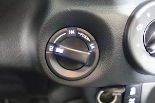 Vehicle image TOYOTA Hilux Double Cab.-Pick-up 2.8 D-4D 204 Comfort