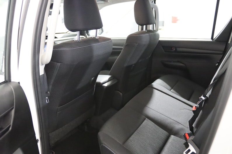 Vehicle image TOYOTA HI-LUX