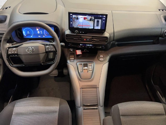 Vehicle image 5 Vehicle image 5