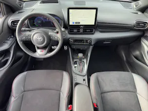 Toyota Yaris 1.5 VVT-i HSD GR Sport