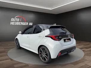 Toyota Yaris 1.5 VVT-i HSD GR Sport
