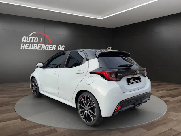 Toyota Yaris 1.5 VVT-i HSD GR Sport