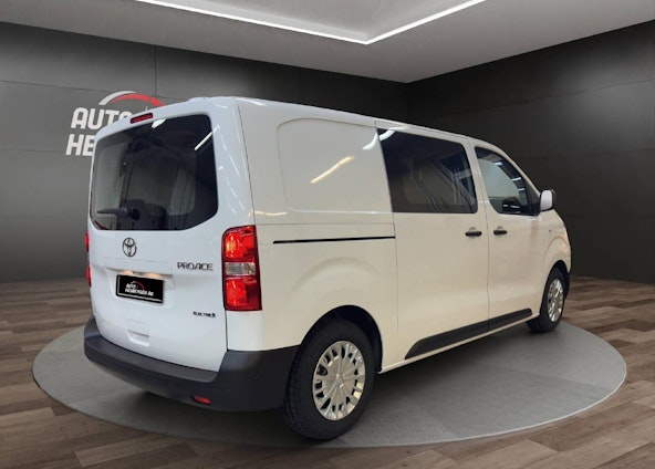 Vehicle image 2 Vehicle image 2